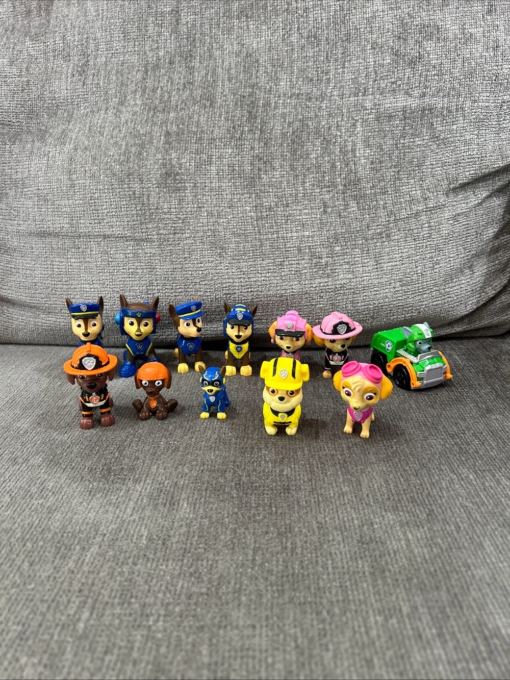 Paw Patrol Action Figure Lot Zuma Sky Rocky Rubble Chase Spin Master